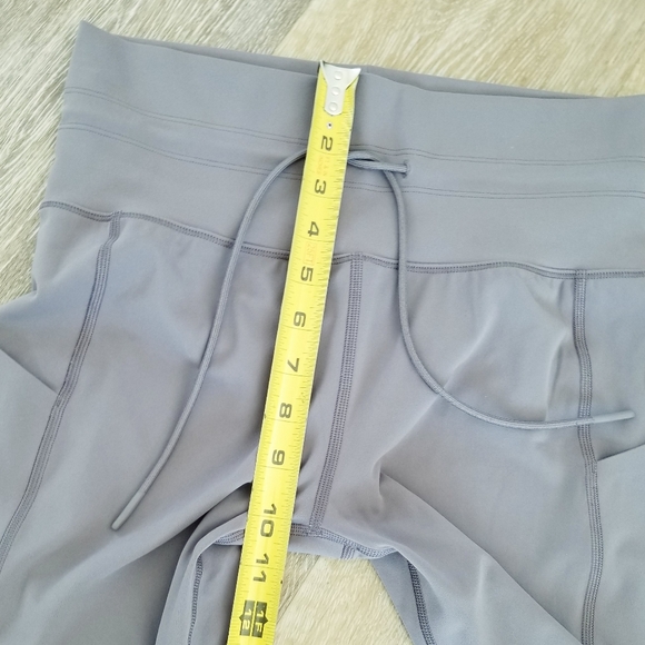 Vuori Daily Pocket Legging Jogger NWT Lunar Grey Drawcord Activewear Athletic - Picture 8 of 12